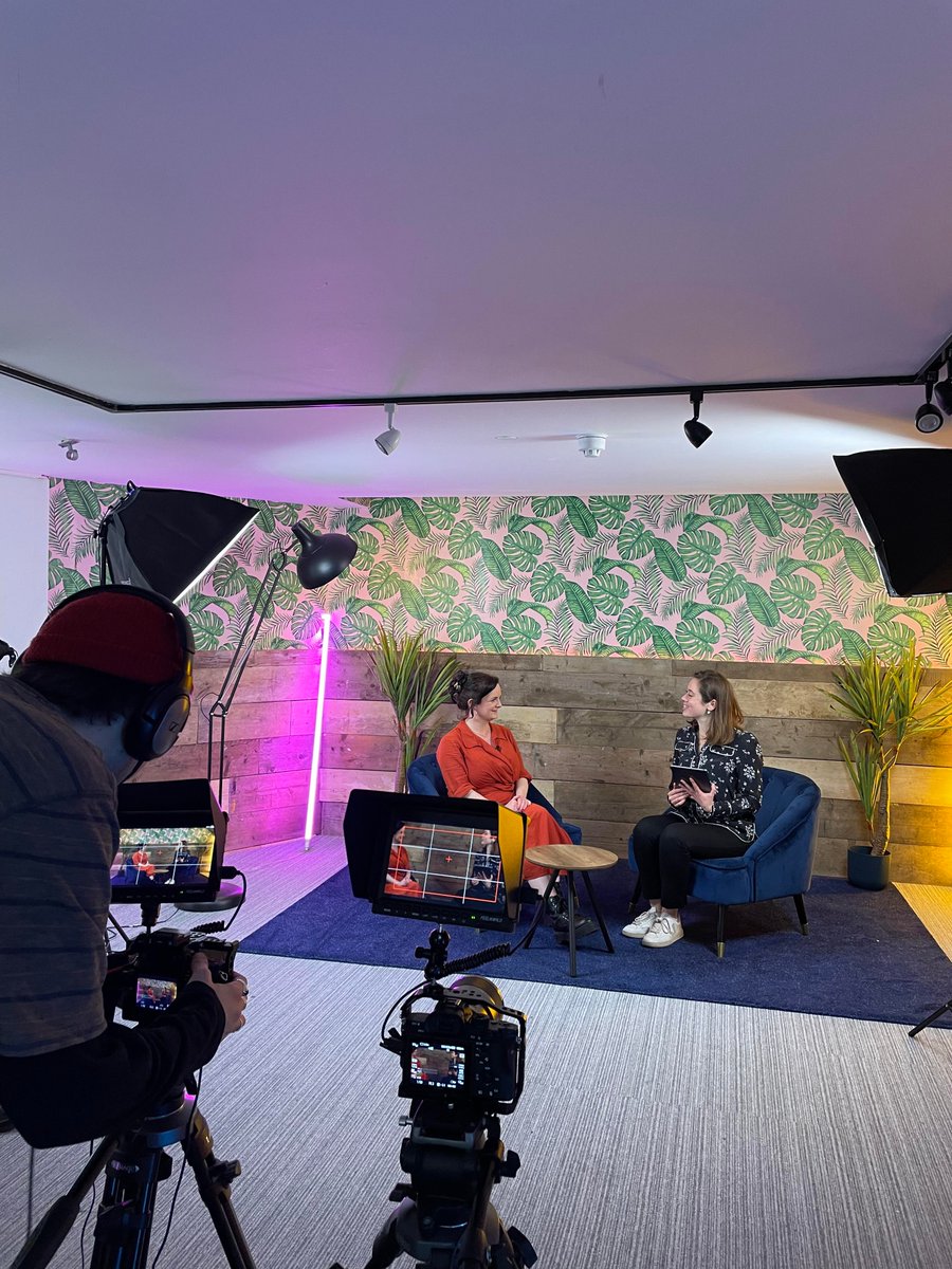 GoodCourse_'s tweet image. Great to be back at @DreamFactoryLDN recording our latest Vodcast with the CEO of @dmuleicester's SU, @DSU_CEO, discussing the impact microaggressions have in shaping learning experiences + outcomes for women + girls🎙️

Check it out later this week 🎧

#microaggressions