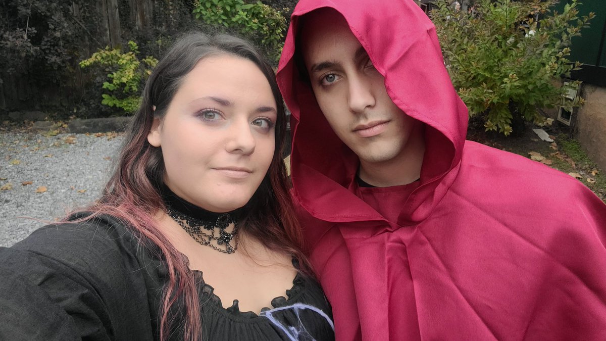 My first time at the <a href="/PAFaire/">PA Renaissance Faire</a> was incredible! I went as a necromancer's corpse to fit with our groups "evil" theme! 👻⚰️☠️