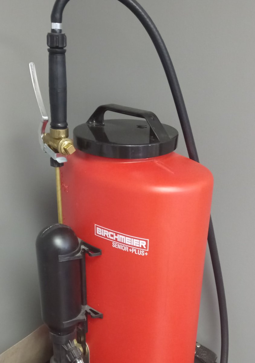 ITBCOMPANYINC's tweet photo. How Old is Your Birchmeier? Enter to win a new Birchmeier sprayer. We all know that Birchmeier sprayers are built to last. I know someone personally that is still using their Birchmeier Backpack from 1994. How old is yours? Get contest details at https://t.co/d1R8ioIAO7 https://t.co/bvXsP2opRp