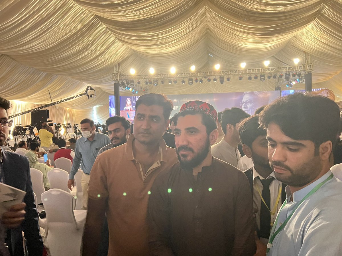 chiekoiqbal's tweet photo. Pakistan without censored lenses; a diabetic patient on a constant sugar diet. 
@ManzoorPashteen , stating some facts at the conference, is being charged with sedition and terrorism yet again. #AJCONF22  1/3 https://t.co/yf2MxcqUmU