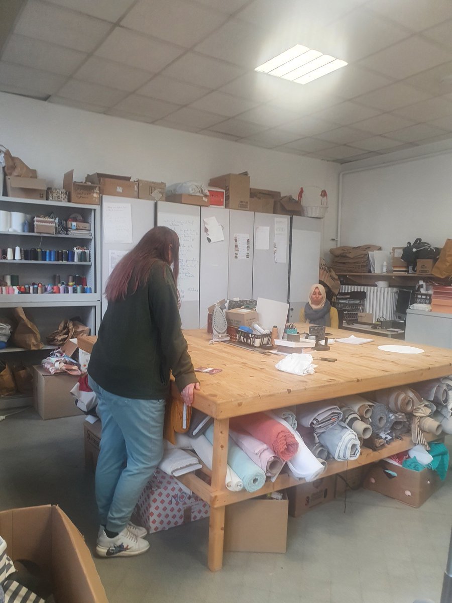 MeneceurZohra's tweet photo. 🔝#PMSMP4️⃣ candidats démarrent une #immersionprofesssionnelle de 2 semaines pour leur future intégration au sein de la Fabrique de l'emploi #Tourcoing #EBE dans le cadre du projet #TZCLD 
@fabrice_balent @Stephaniedemai1 https://t.co/HJfEYxeyjX