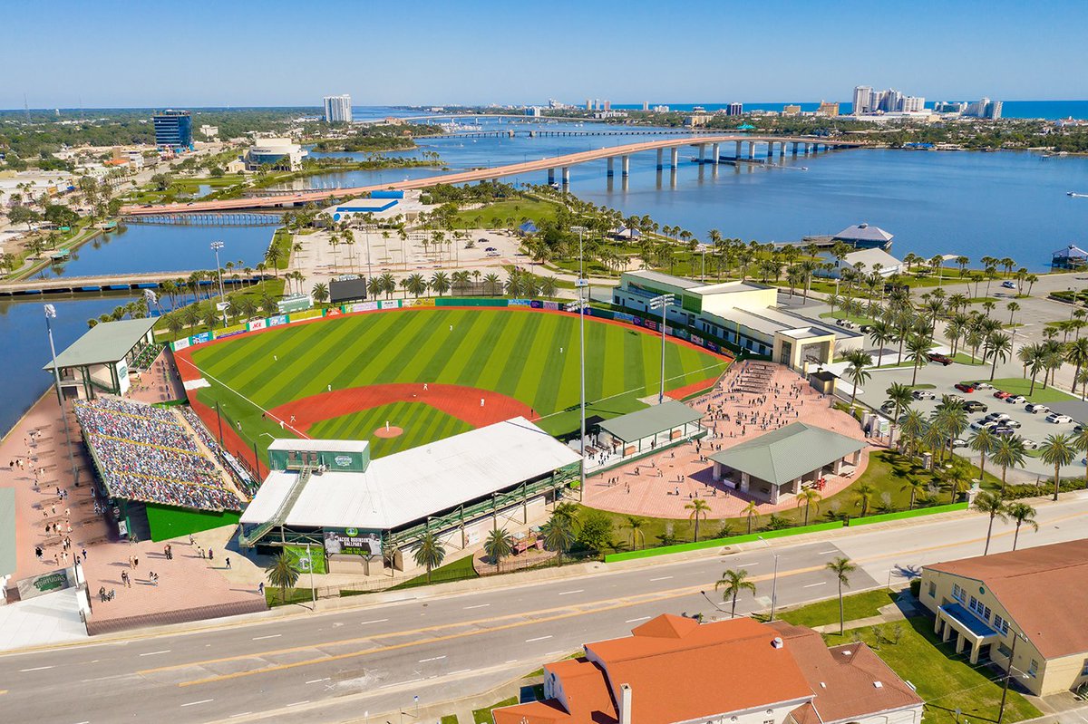 msa__design's tweet photo. We have been partnering with the @daytonatortugas on exploring updates to the historic Jackie Robinson Ballpark.

#msadesign #msasport #enduringimpact #daytonabeach #daytonatortugas #baseballhistory #baseballarchitecture #ballparkarchitecture #jackierobinson #3drendering #wip https://t.co/vBYJd7k7rS