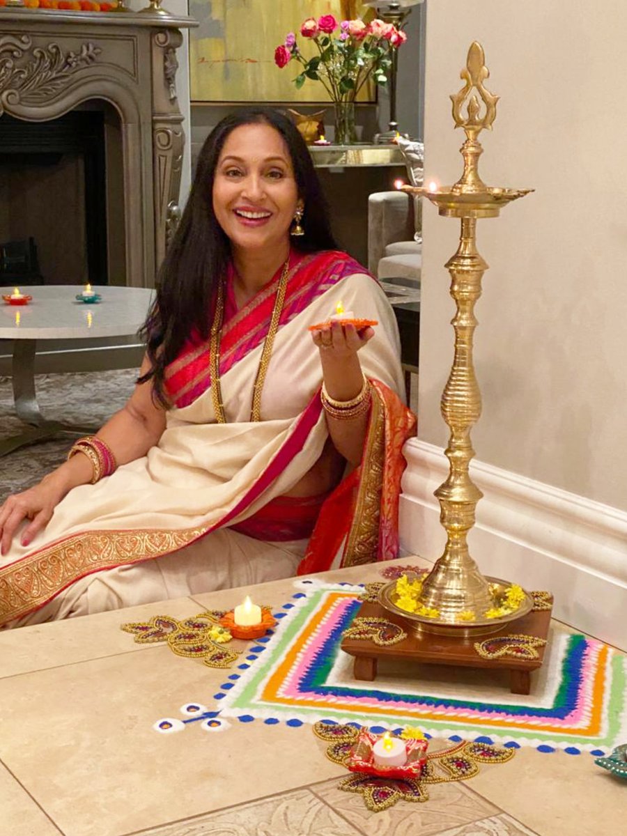 शुभ दीपावली..
May this year be filled with lots of love and light❤️ 

#happydiwali #diwali #festival #indianfestival #diwali2022 #AshviniBhave