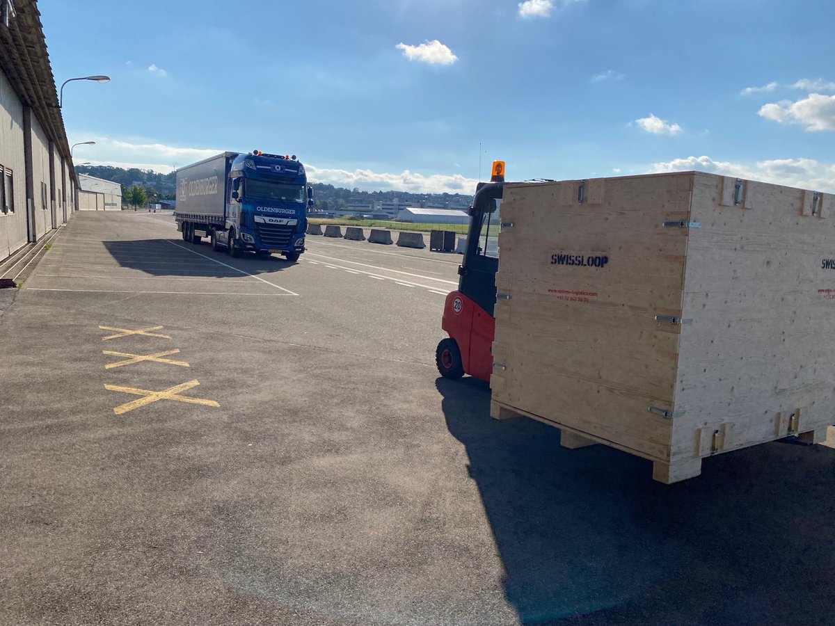 Swissloop tweet media