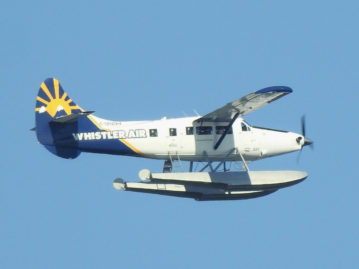 veryboeing's tweet photo. Harbour Air/Whister Air #DHC3T landing at Vancouver Harbour https://t.co/N2XIyilVyw
