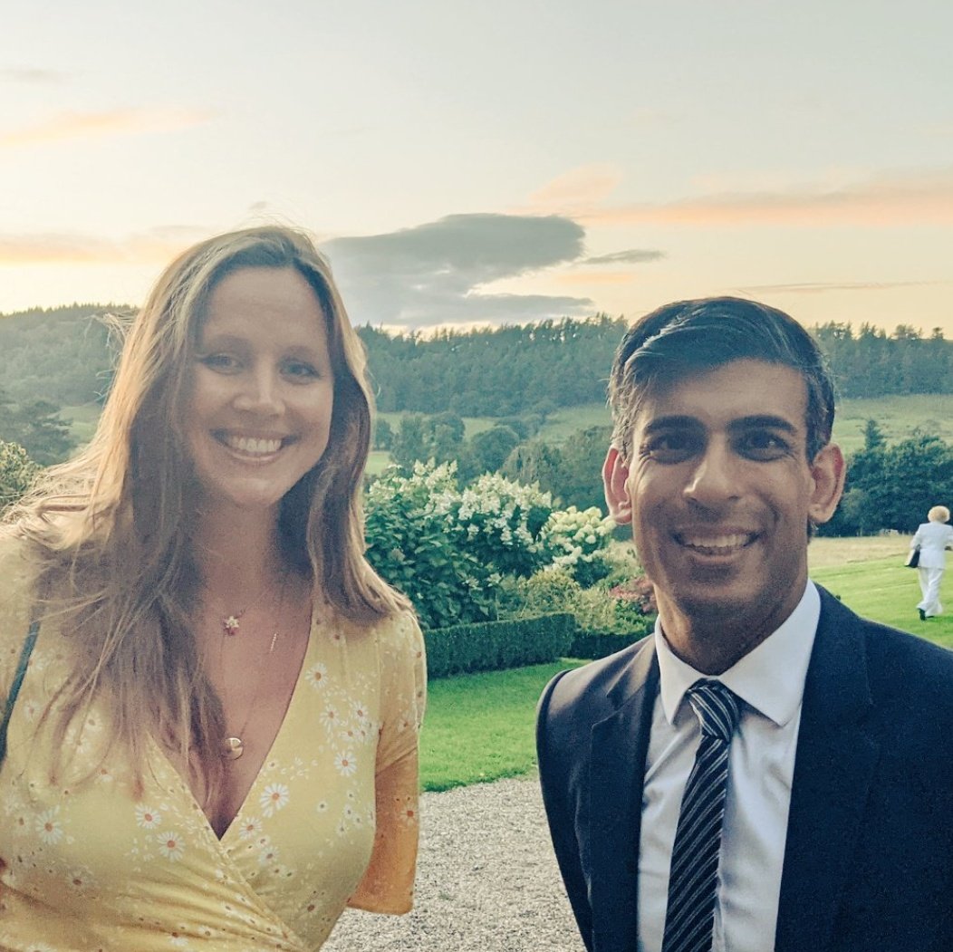 FabiaTate's tweet photo. Finally got a King of the North as PM...

Huge congratulations to @RishiSunak our new Prime Minister 💙 https://t.co/bz3W1hK87p