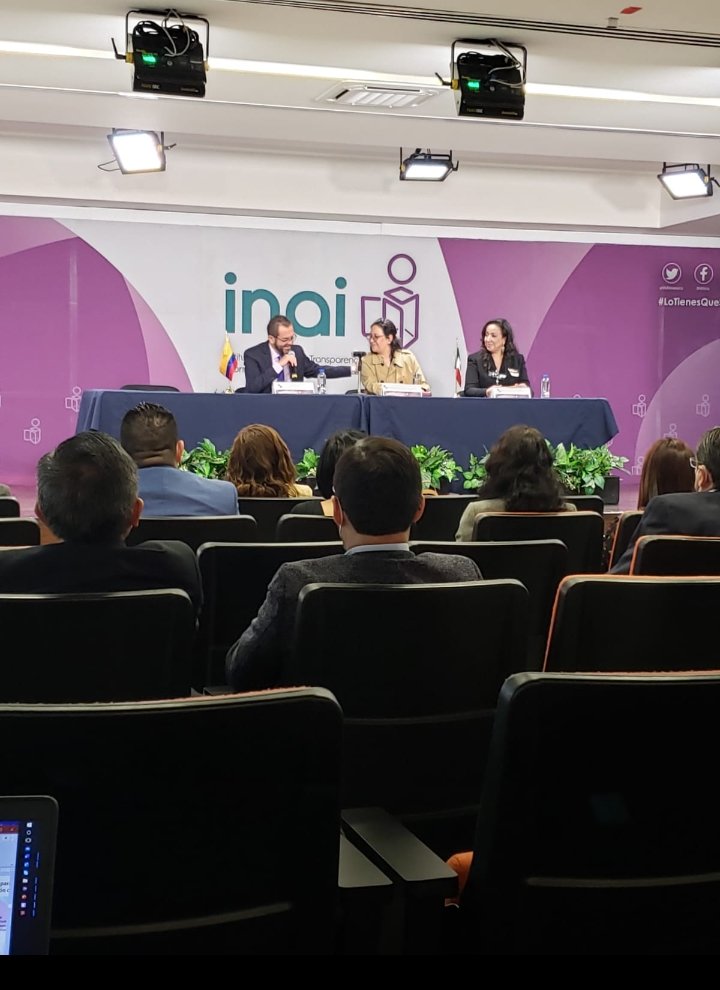 El Srio. Ejecutivo de <a href="/INAImexico/">INAI</a> <a href="/eugeniomty/">Eugenio Mty. Chepov</a> da la bienvenida a #UnidadesDeTransparencia y #CoordinacionesDeArchivo quienes asisten a la conferencia sobre AI y PDP en archivos referidos a violaciones de DDHH de <a href="/ArchivoGeneral/">Archivo General</a> que organiza <a href="/INAImexico/">INAI</a> y <a href="/AGNMex/">AGNMéxico</a>