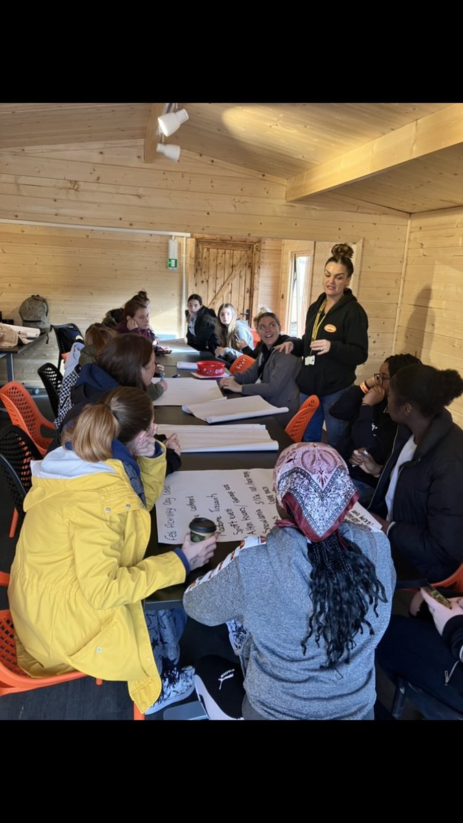 BARCA-Leeds CYP tweet media