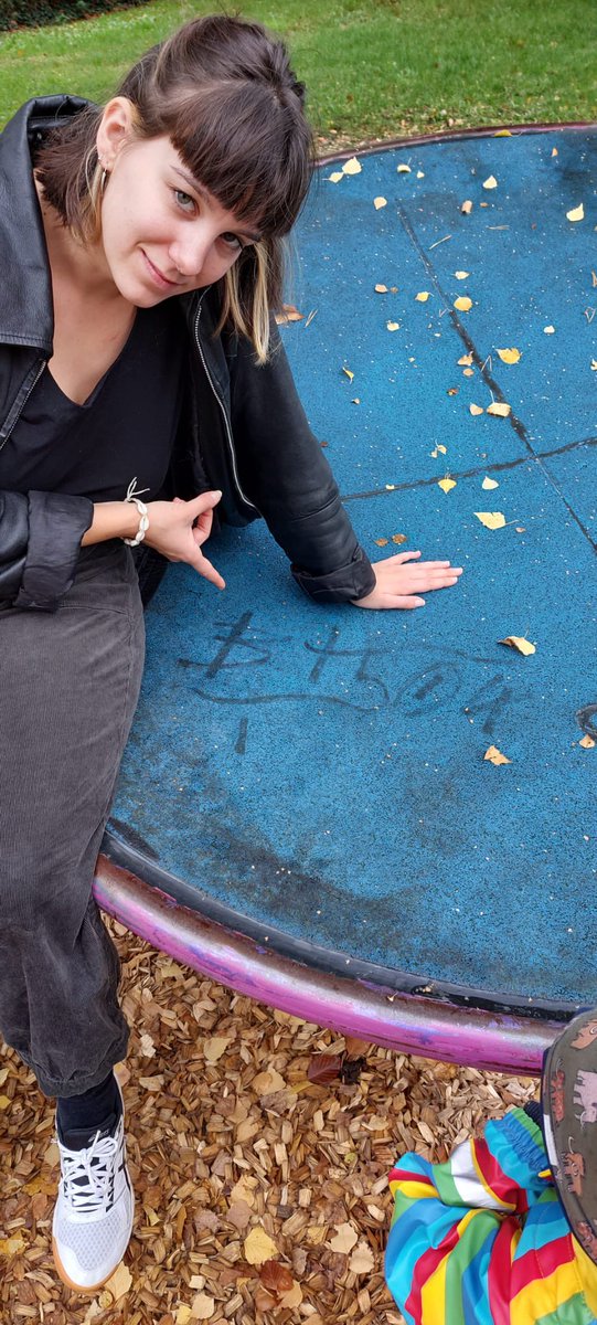 JfuckingKay's tweet photo. Heute war ich auf den Spuren von BT504. Und jetzt hab ich Lust auf Burger King. https://t.co/czXh3mZUMF