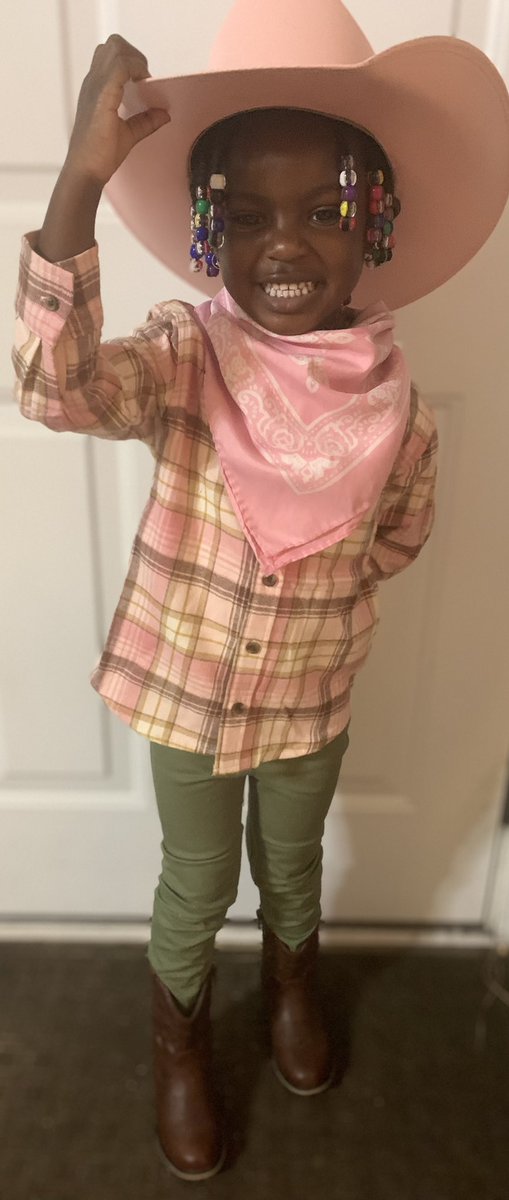 ShamikaS85's tweet photo. Spirit week at the daycare…#westernday https://t.co/IfaoYX4iHO
