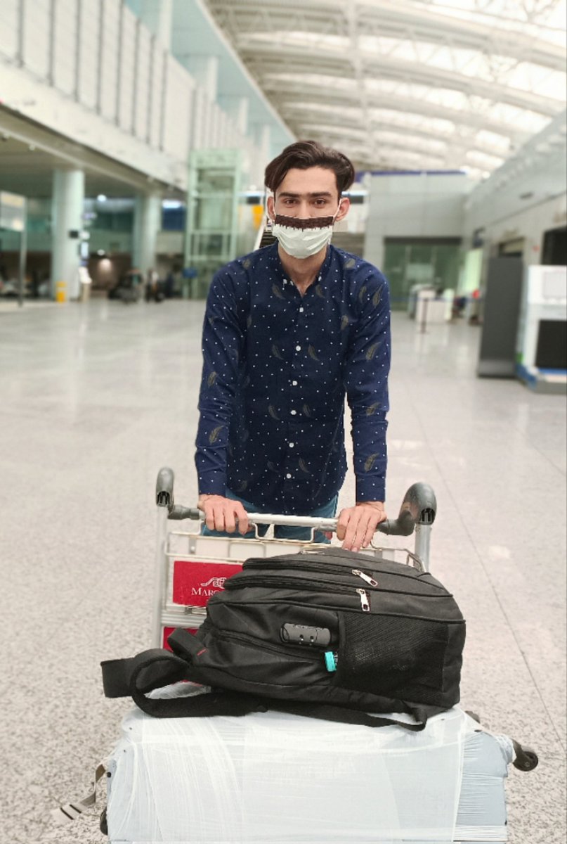 emmykhhan's tweet photo. Alhamdulillah arrived at Guangzhou Airport through Saudi Airlines. The best route to go to China. I would suggest everyone to take that route.

#takeUsBackToChina 
#Guangzhou https://t.co/xjhBJSjgWz