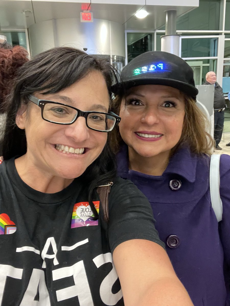 Provenz2Brandie's tweet photo. Elizabeth Guzman supports staff and educator rights to collectively bargain via a meaningful resolution. Thank you! https://t.co/DyA3s1z0NL
