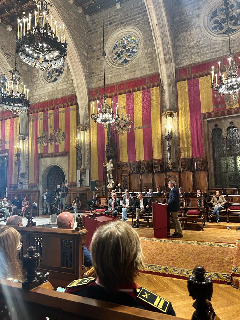 BarcelonaOberta's tweet photo. .@Llibpompeia, @MuseuMaritim i @julicapella són els Ramblistes d'Honor 2022.
Barcelona Oberta a la cerimònia de lliurament dels guardons. https://t.co/zhsJjnAJxc