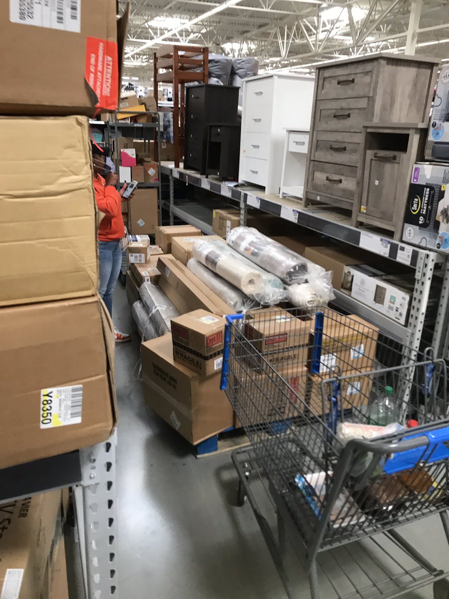WilliamBraddock's tweet photo. @Walmart and @WalmartInc -  I cannot take the mismanaged store in Huntsville Alabama any longer.  There has been so much product in the aisles over the last 6 mo that shoppers cannot reach merchandise. I’ve been shopping at Walmart for over 30 years.  Switching to Publix https://t.co/br5QBWzW1X