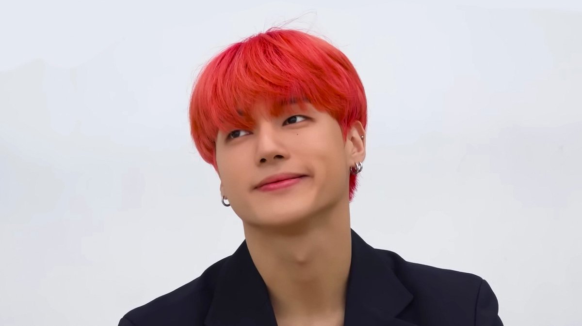 jwyloveclub's tweet photo. pretty wooyoung with his pretty red hair 🍒 https://t.co/WEK5o5XA4c