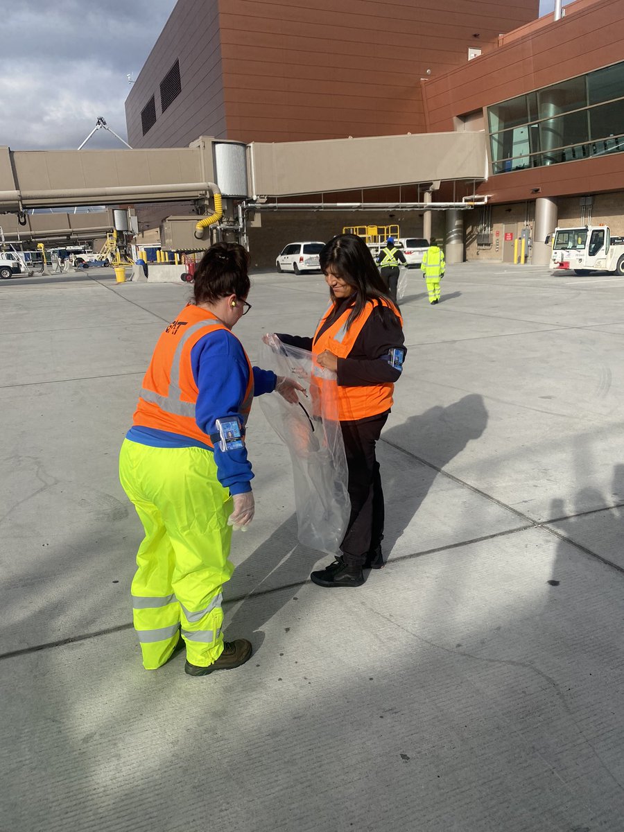 Stephanie tweet media