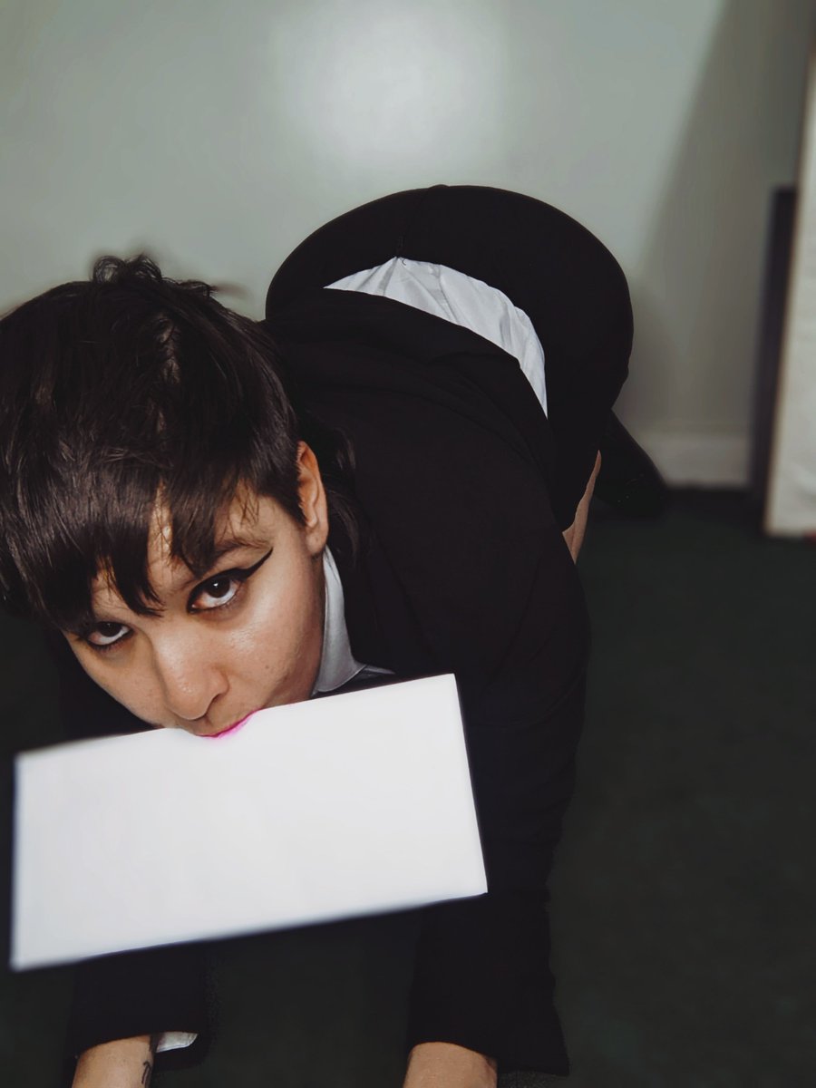 subpixie420's tweet photo. Inspired by one of my favorites, Secretary; 2002
What's your favorite sexy/kinky movie?🖋️ https://t.co/A8ZyD30Jm1