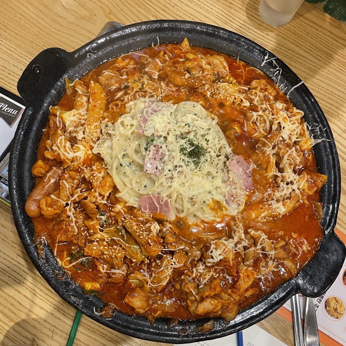 itsmybin's tweet photo. 미노부장센빠이를 만나러 김포에 향하다˖◛⁺⑅♡
근데 미노선배가 바쁜가바.. ��래두 닭갈비가 맛있어요꒰ღ˘◡˘ற꒱✯*･✩⃛:.｡
@schooLife2022 
#맛탐동_가입하겠습리노
#SCHOOL_LIFE_2022 https://t.co/2mj9fkhVer