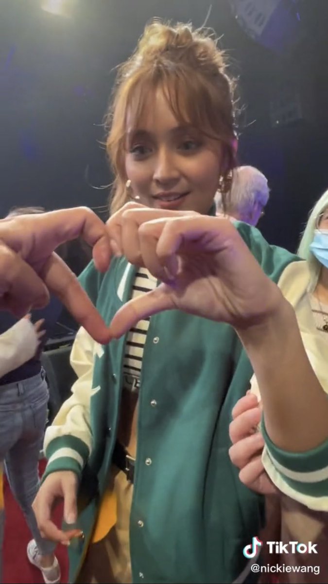 KathCakeCess's tweet photo. Our Sunshine π» super nice as alwaysπ
@bernardokath
#KathrynBernardo
πΈ https://t.co/vHyBI9etmn
#2G2BTFinaleMediaConference
LOYAL RoadToFinale
#2GoodRealScore https://t.co/hnhRbb8jY3