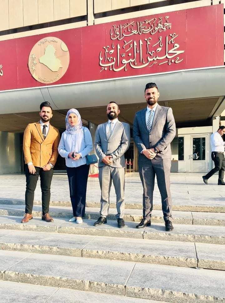 ايام قليلة وتعم الفرحة بين حملة الشهادات العليا والاوائل 
#تجمع_وطن_لحملة_الشهادات_العليا