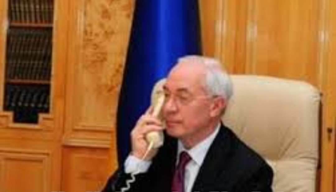 svitvik1's tweet photo. Альо! Піліція? В вагінє мітрі грізна бімба. https://t.co/aJWhZWd09I