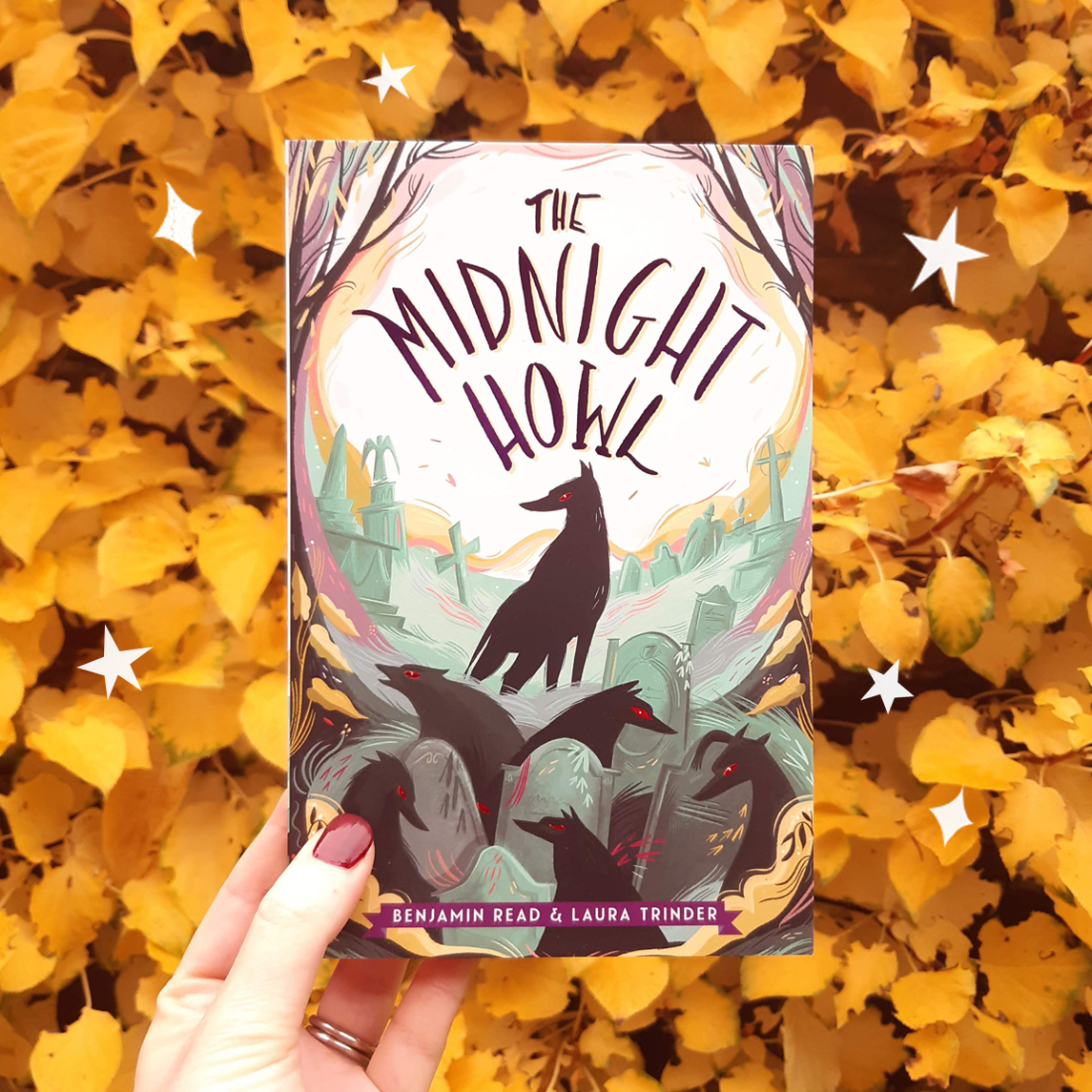 📚🎃✨ HALF TERM GIVEAWAY! ✨🎃📚
Hello! I'm giving away a copy of The Midnight Howl to 2 UK schools/libraries! On Friday (28th Oct) I'll pick one winner on Twitter and another on instagram. Feel free to enter both! 

Twitter: like / RT / follow to enter.

Good luck!