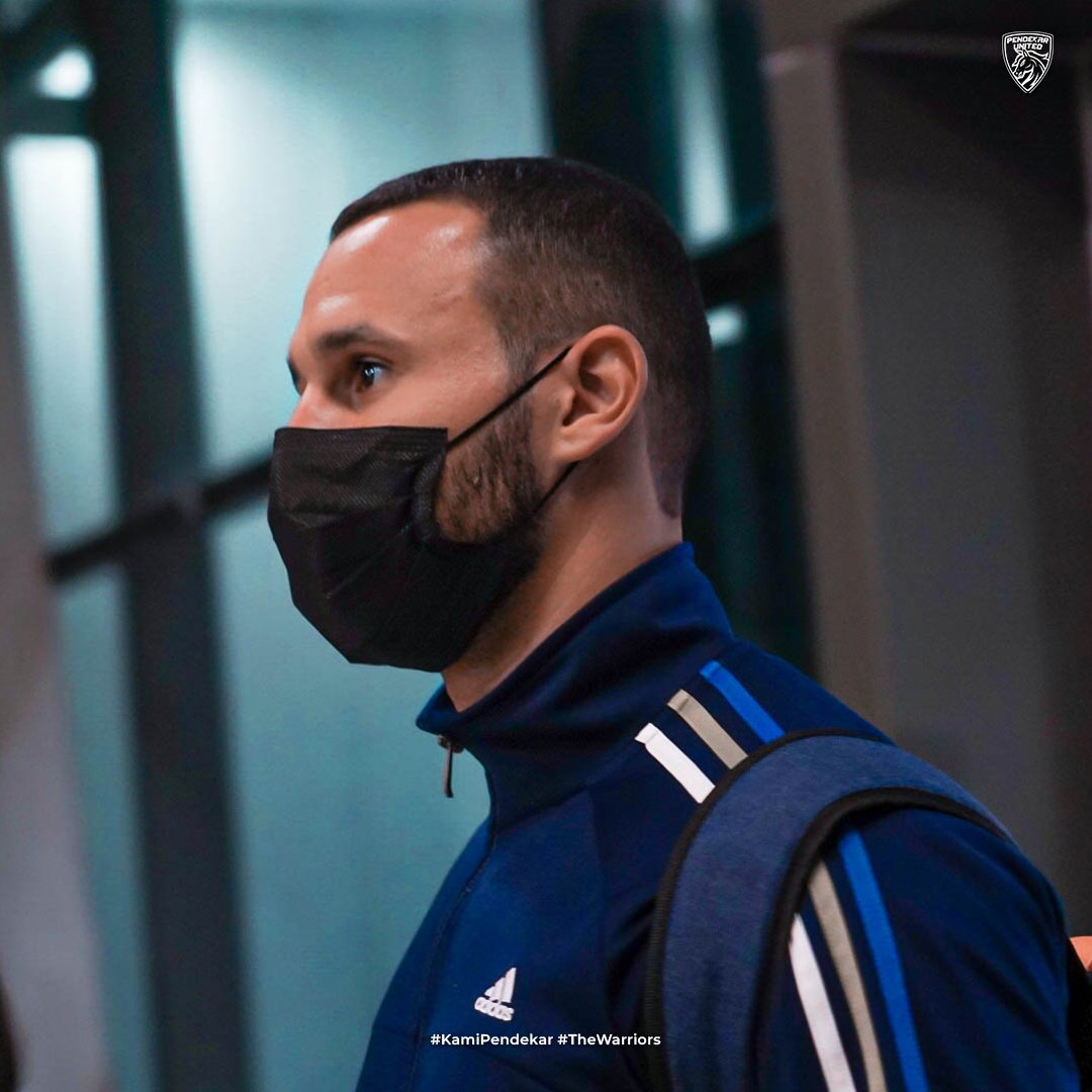 Welcome Coach ❗

Coach <a href="/alvaro/">Alvaro Fernandez Photography</a>.martinez.c sudah tiba di Indonesia 🇮🇩

Ready for PFL 2022-2023 🔥

#PendekarUnited #KamiPendekar🖤⚔