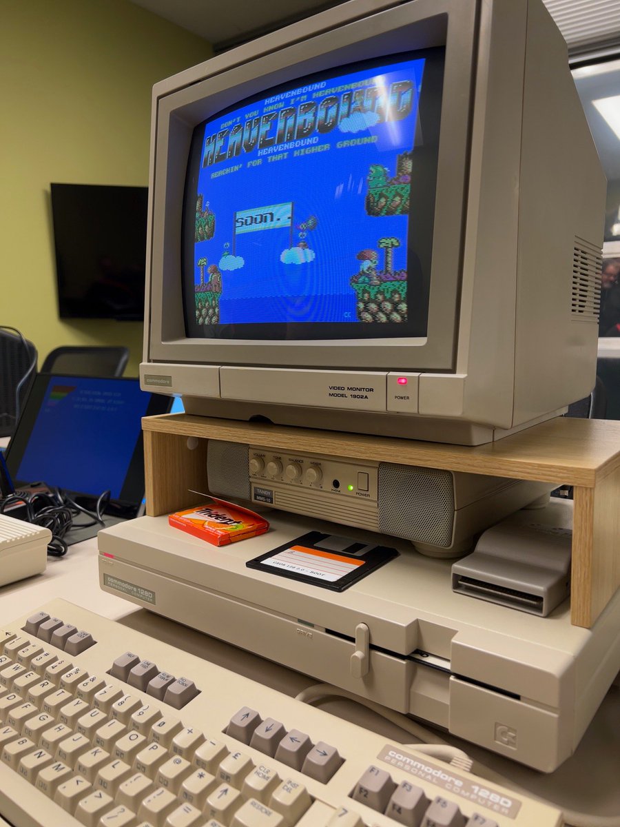 AmigaL0ve's tweet photo. SEA-CCC Meet #49 last night in Seattle had the following in attendance: 

- C128DCR with GEOS 128 2.0 (1581, REU) + CMD's Heavenbound
- Brand new and impressive A2560K Foenix! 
- Beautiful Yamaha CX5M “music computer” with synth keyboard integration. 

Good times! https://t.co/IWUVwYxIA7