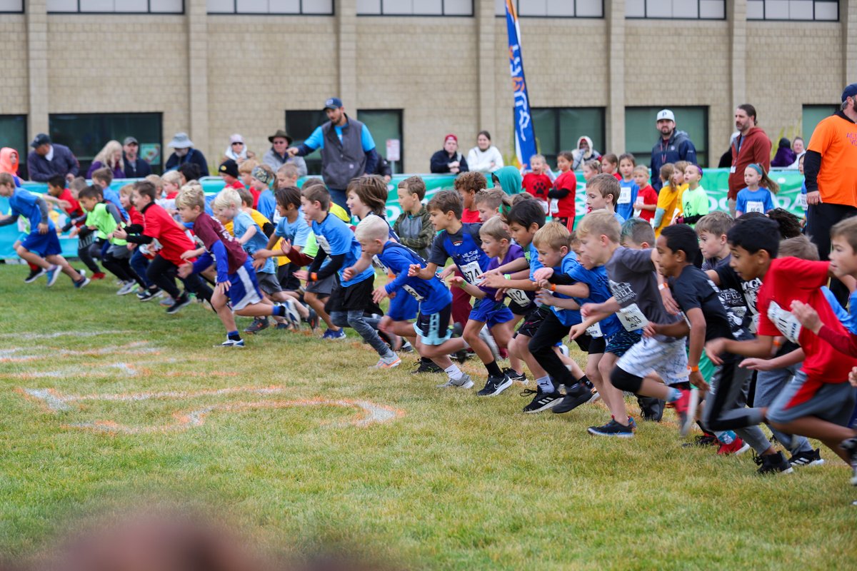spokaneschools's tweet photo. Congratulations to all our elementary runners on a great day of racing on Saturday at the All City Meet!

Thank you to @active4youth for coordinating this season, as well as to all the coaches, staff, and parents who helped these students reach the finish line! #SPSpromise https://t.co/BVTk4b9S3R