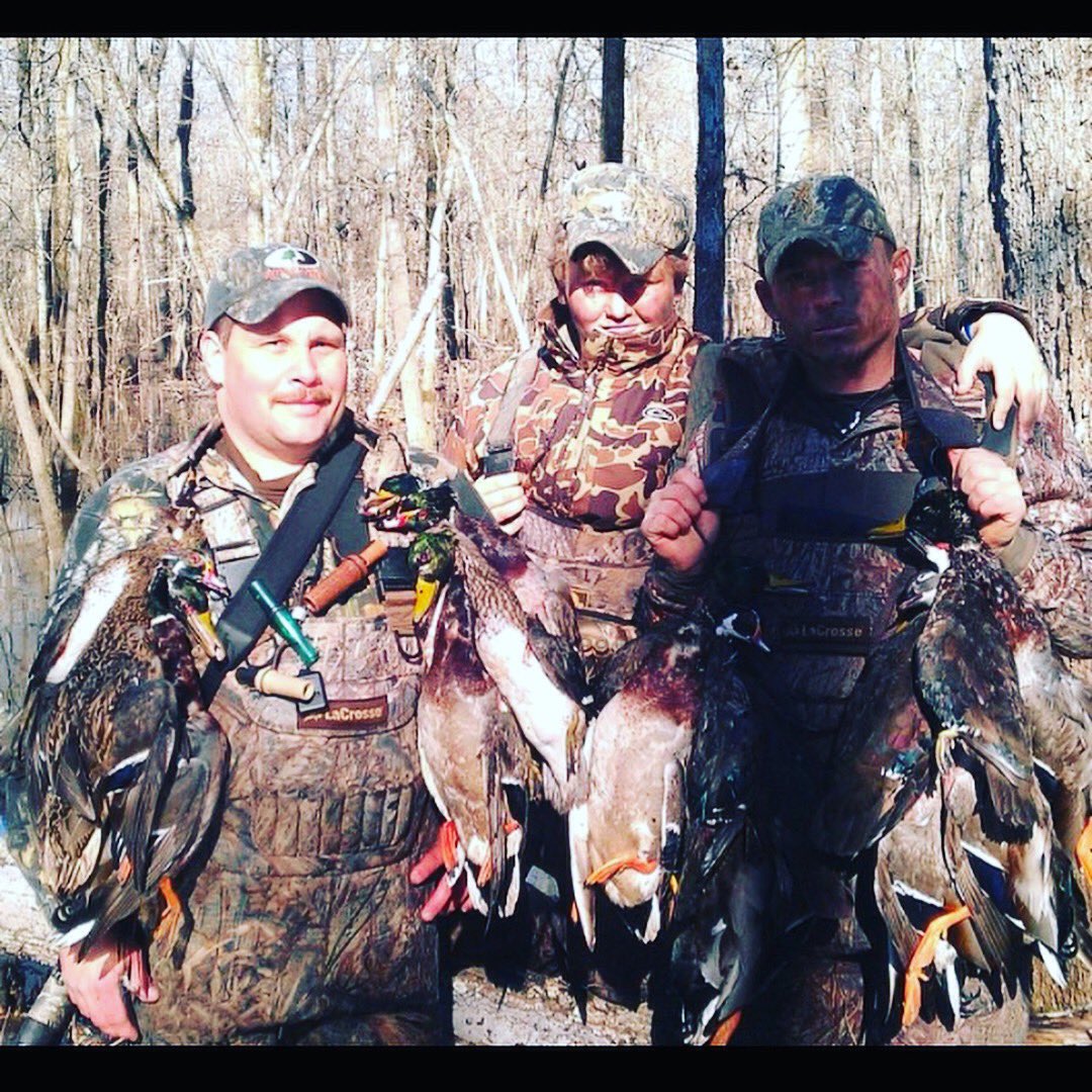 connerd0201's tweet photo. 9 years without you pops. Still doesn’t seem real most days https://t.co/zTa3qLSKbn