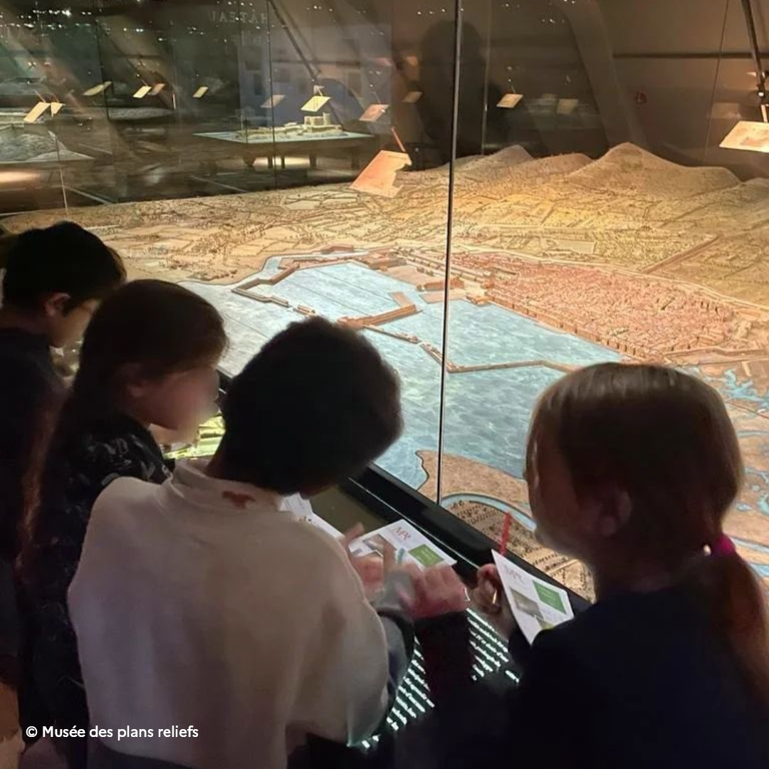 JNArchi's tweet photo. #JNArchi 2022 : près de 1 400 évènements ont accueilli le public partout en France !
 
Un grand merci aux lieux participants et à tous nos partenaires. Leur mobilisation et leur engagement ont fait de cette 7e édition un succès.
 
#Architecture #TeamArchi https://t.co/DukmRAN5zQ