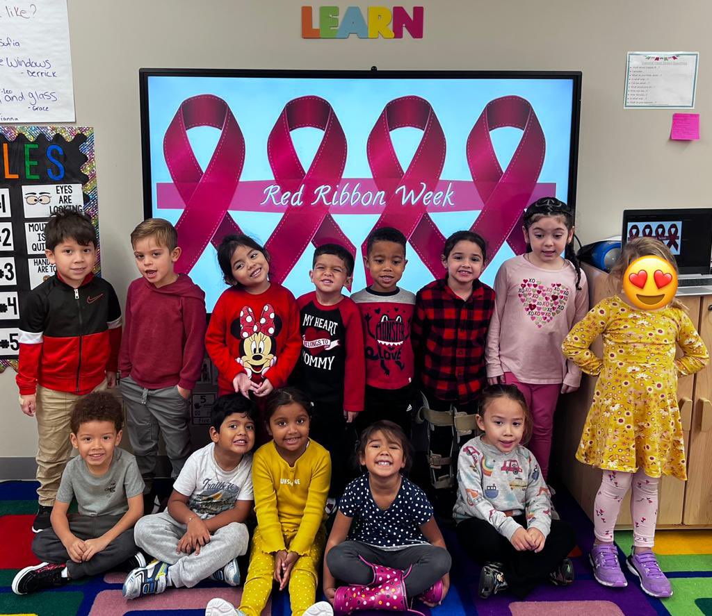 TheHECC_BPS's tweet image. Happy Red Ribbon Week ♥️ Today we are wearing red and hearts for “Love Yourself” Monday! @BPS_Beginners @BellevilleSAC