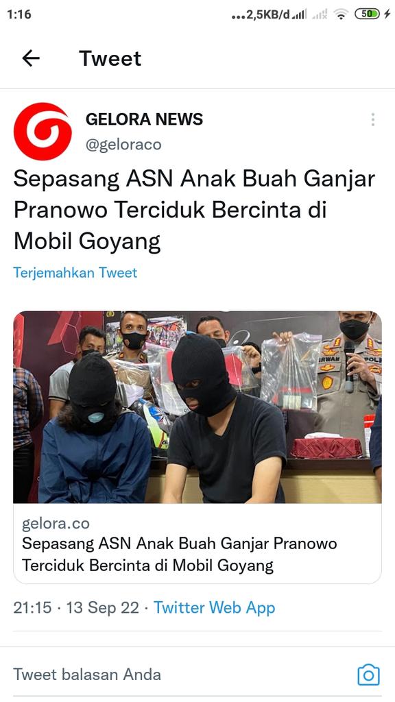 setangbl's tweet photo. @kangdede78 @aniesbaswedan Kelakuan sama kayak lu @kangdede78 bedanya lu suka tusbol waria
Siapa dong gubernurnya, apa dong kesukaannya..😜 https://t.co/xfHkAobLUG