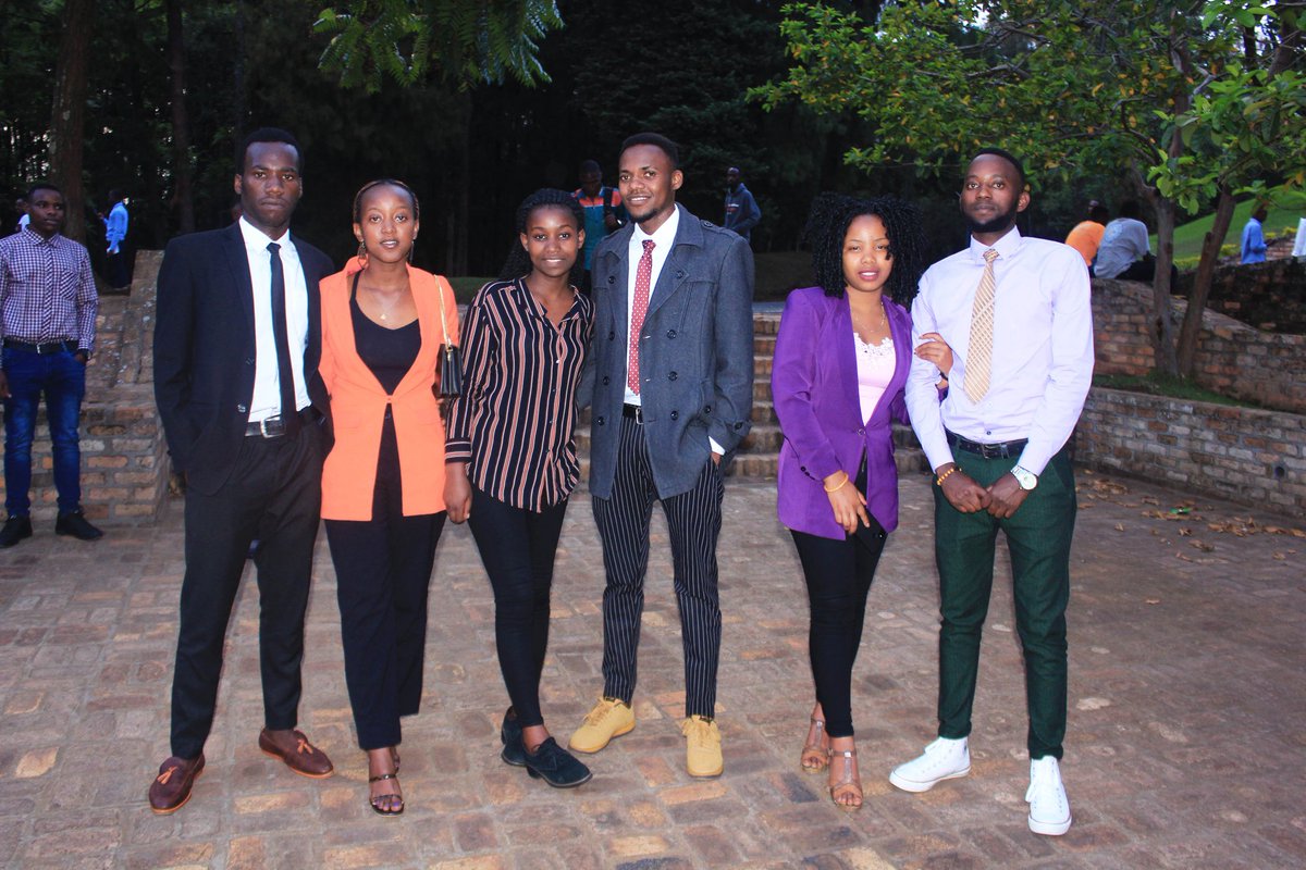 OliveMutesire's tweet photo. New committee of KUSA( Kamonyi University students Association ) . We oathed on Saturday 22 October 2022. We are ready to serve, "Resilient Youth , Resilient Africa" @Kamonyi District   @YouthCultureRW @DUSAF12 . https://t.co/eMs8cLMobr