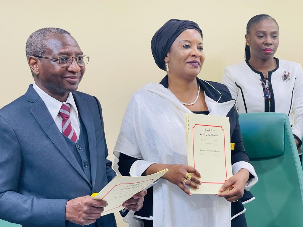 IsDB Group tweet media