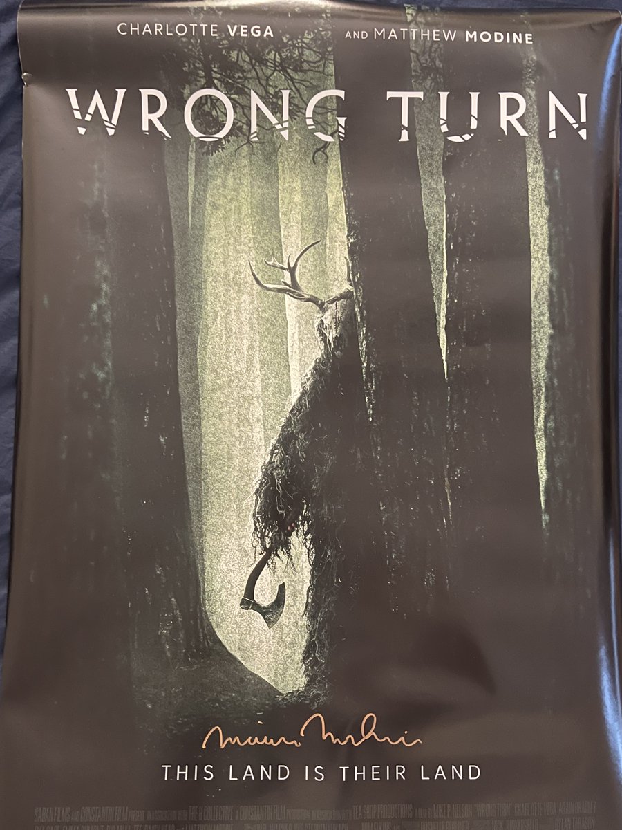 MatthewModine's tweet photo. RT by #Halloween day at 12 noon EST (10/31/22) for a chance to win this signed original theatrical one-sheet poster for WRONG TURN! I'll pick one winner and announce next #ModineMonday! Good luck and #HappyHalloween! 🎃 https://t.co/96WJ0UdmLR