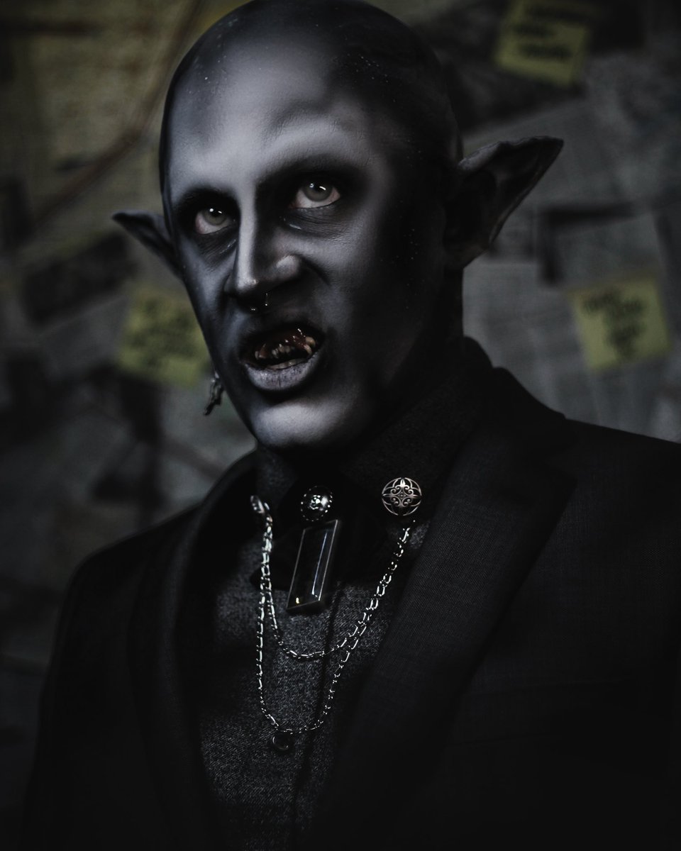 _claire_voyant's tweet photo. 𝕭𝖆𝖙 𝕭𝖔𝖞
🗞📰🗞
Photography & Editing By:
Johnny Bianco
Prosthetic Painting & Application By: Myself
Outfit Distressed By: Myself
📰🗞📰
#halloween #dragqueen #photography #sfxmakeup #gbianco #clairevoyant #cryptid #cryptidcollection #batboy https://t.co/RizuqXBQvD