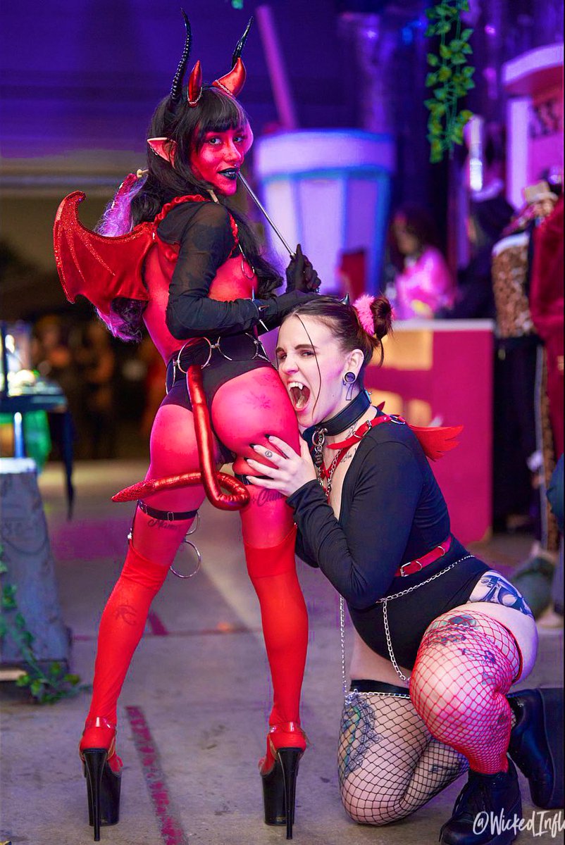 TemptedBySenpai's tweet photo. Give your soul a never ending vacation by offering it to me 👹❤️💋 #demongirl

📸 Photographers 🔥
Left @ChandellTolbert
Right @ wickedinfluences on IG https://t.co/HcKYBadVZe