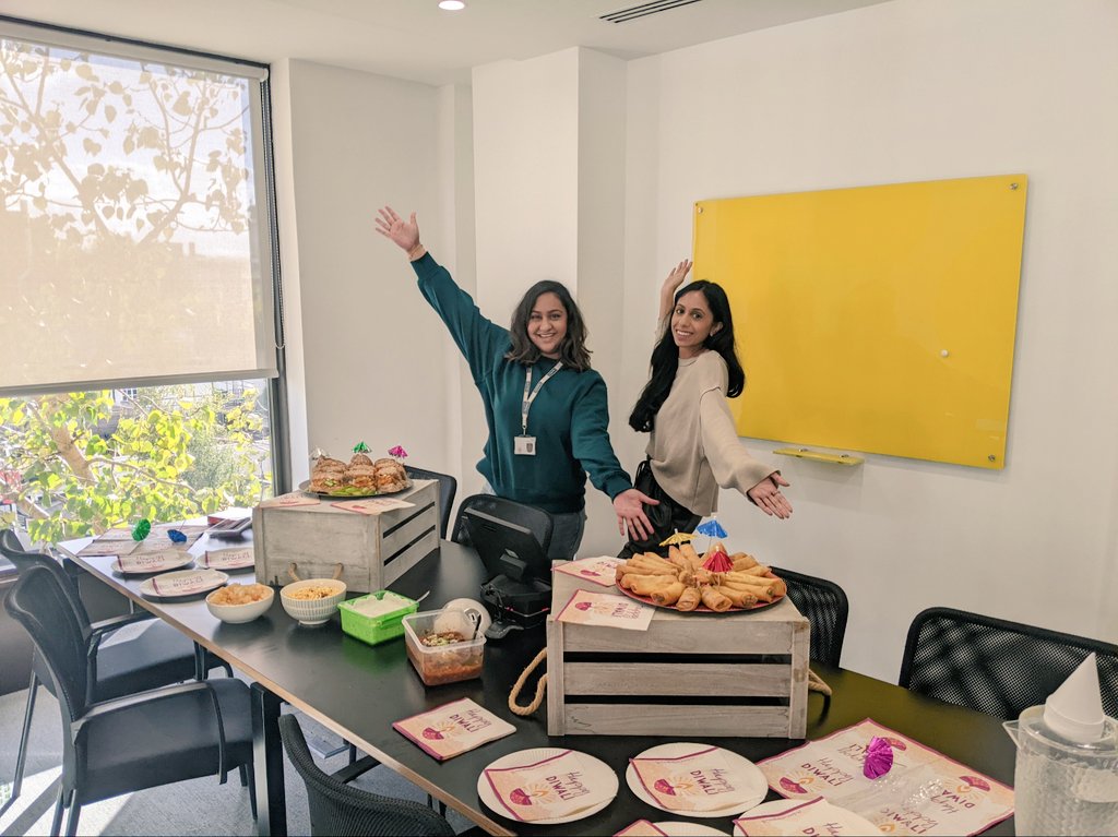 PayalPx's tweet photo. @Nits_sharm and myself spreading all the love, light and damn good food this Diwali with our @prweekuknews &amp; @Campaignmag teams!

Happy Diwali folks! ✨🪔✨ 

#Diwali2022 https://t.co/GAiLsEDnLz