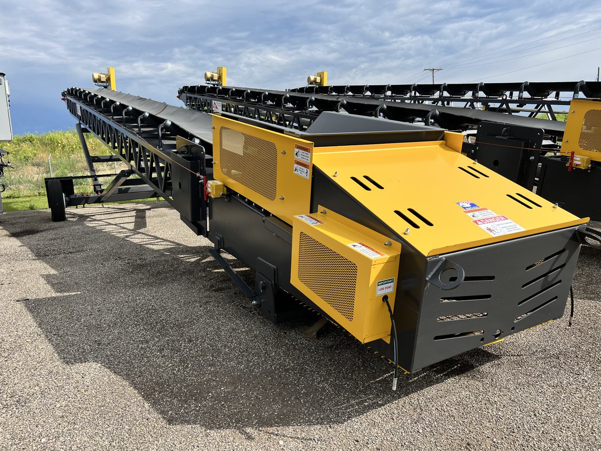 TheChadColby's tweet image. Next stop for our 36” x  70’ stacker is our @IEGProducts client from Indiana,  thx #ScreenTech! 

Need 60’/70’ or 125’ conveyor???  

Learn more iegproducts.com