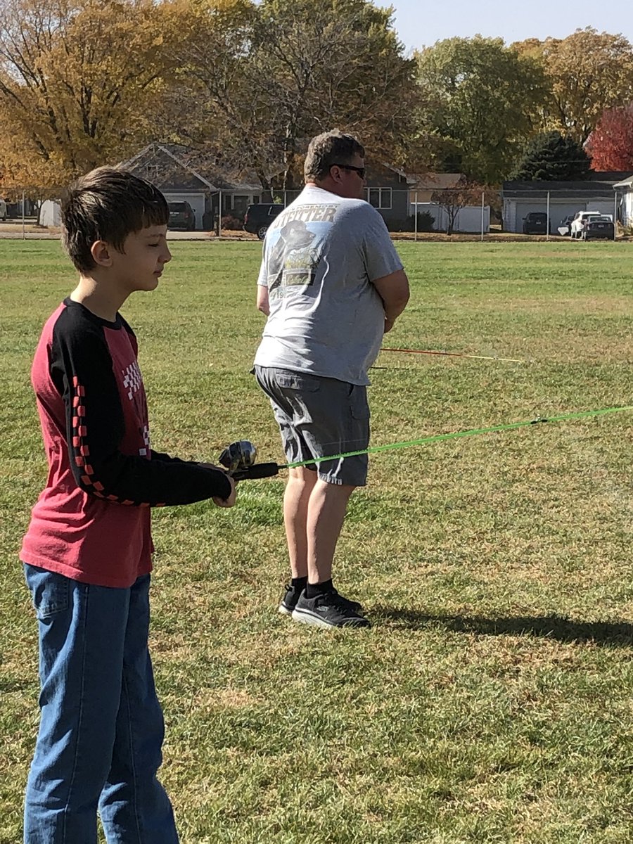 Sciencesaurus's tweet photo. First annual casting contest at Grand Island Senior High was a windy success!#boldlyGIPS https://t.co/x3A3EGyQNp