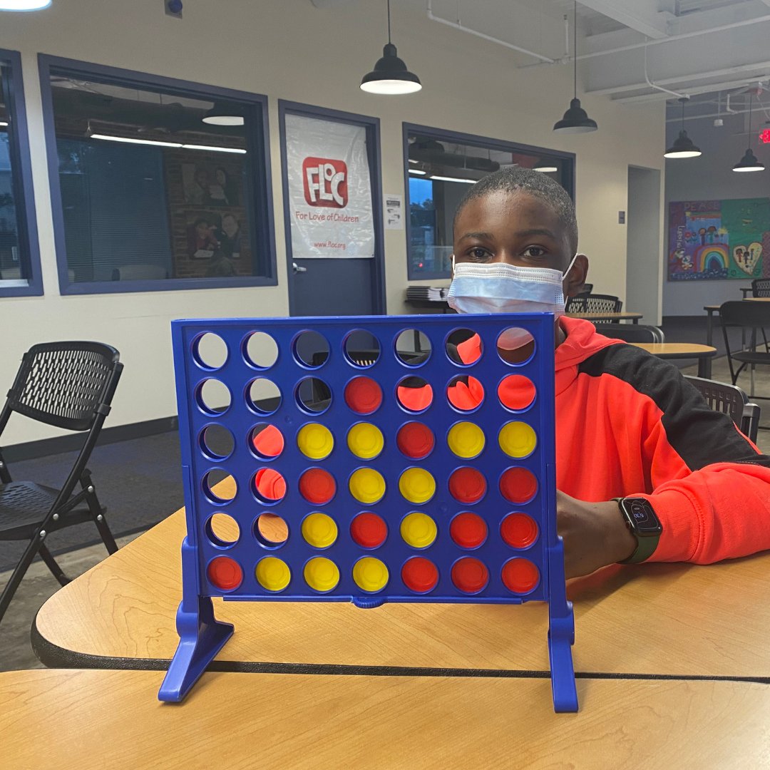 Before tutoring sessions begin, some tutors play games with their students to help them get excited about the afternoon! NTP student Devin played Connect 4 with our program manager, Ashley, and won. 
📚
Now it's time to learn! 
#flocdc #tutoring #dcparents