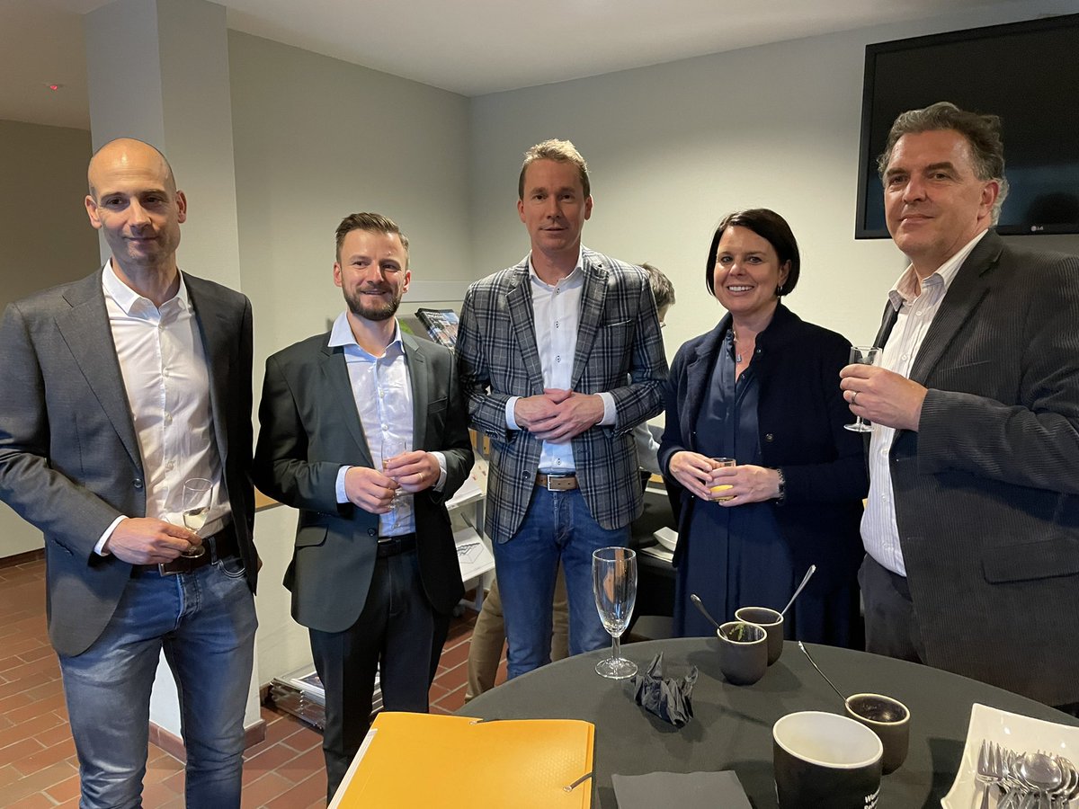 Piet Stinissen tweet media