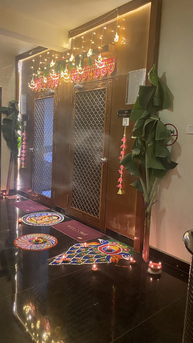 Shailendra_9191's tweet photo. diwali ghar ki https://t.co/KTf3EQ0tlF
