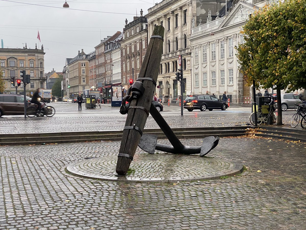 Snekkja_eu's tweet photo. Autumn work Monday in Copenhagen #alwaysnice #monthly #businesstrip #copenhagen #RiskPoint #greatlocation #ILoveMyJob https://t.co/JHK1DiK11i
