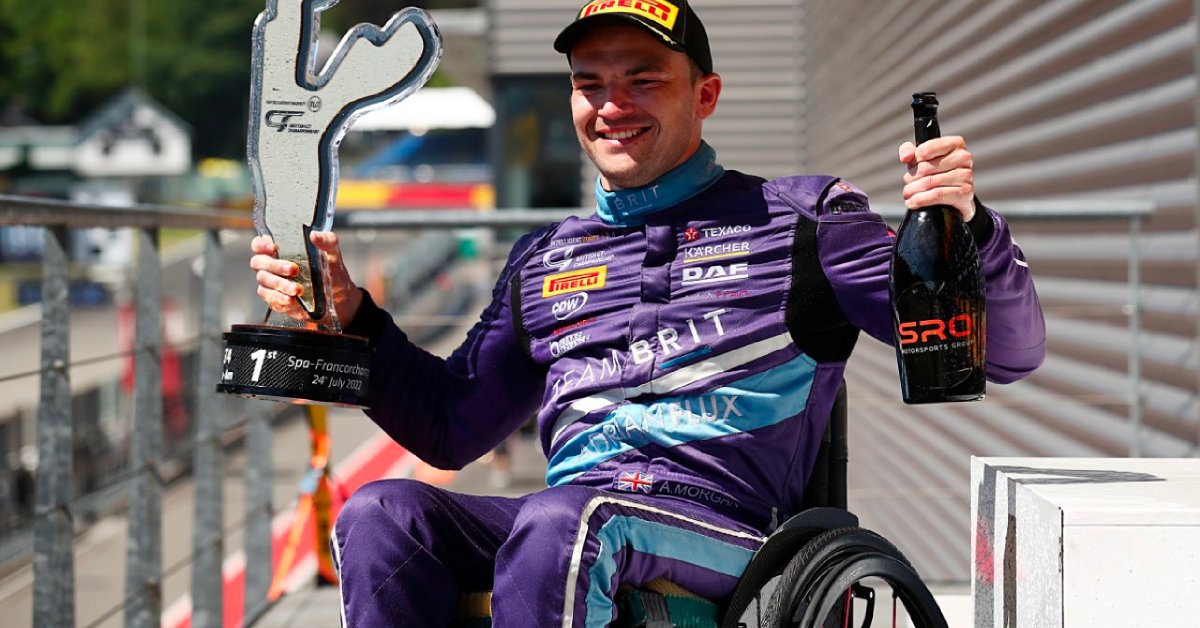 AveryDennison's tweet photo. Sponsoring worthwhile causes is a core value for our company. We were especially pleased when we saw an opportunity to support para-sport drivers—helping them to compete in mainstream races. Learn about our sponsorship with Team BRIT: https://t.co/r3taVI9WzO #togetherAD https://t.co/fWsnJHIHqH