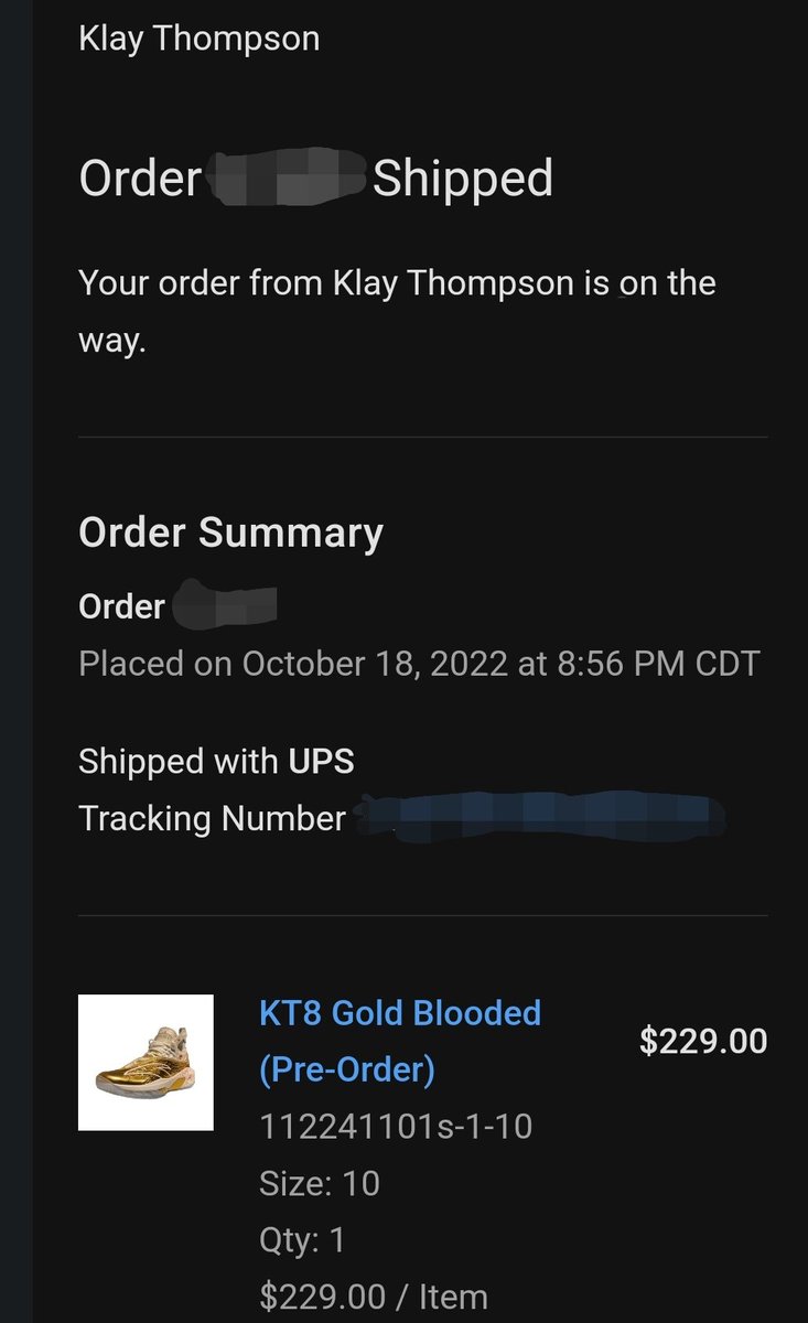 TerrysaurusRex's tweet photo. Copped those new @KlayThompson 🔥 KT8s 🔥! My wife said she wrapping'em and sliding'em under the🎄! Worth the wait in tho! #Goldblooded #dubs #Christmas   🤩 https://t.co/PZCWvAyUYm
