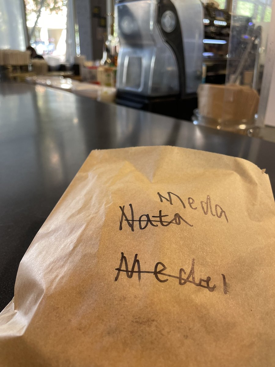 prof_nmehdiz's tweet photo. They really tried. #namefail https://t.co/EMMCUz8YsM