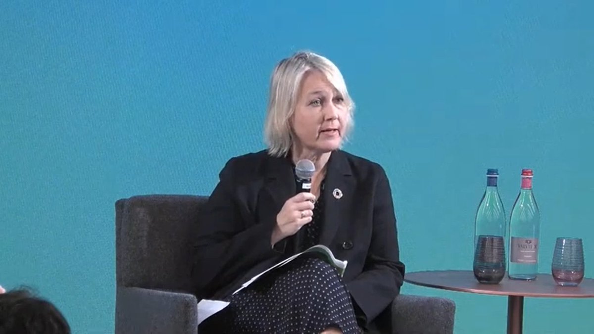 UNDP_SDGFinance's tweet photo. In a world moving from crisis to crisis, we need to double down on #HumanDevelopment, and focus on empowerment, says @UNDP’s @UlrikaModeer at #HDR2022 launch in #Venice. https://t.co/x2DRqSmnpo #Insurance4SDGs https://t.co/3Gt9tpVz4g