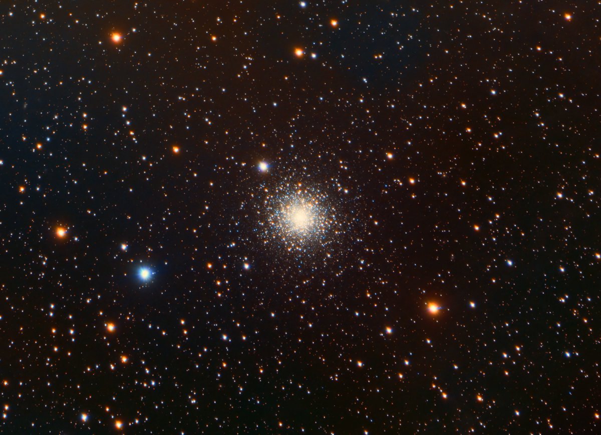 astrofoxx_'s tweet photo. Messier 15 - Pegasus Cluster in RGB taken with a ES80ED and ASI183MMPro

9 hours of integration time

#space #messier #messier15 #stars #astrophotography #hubble #jwst #cluster #zwo #globularcluster #pegasus #skywatcher #photography #night #darkness #rgb #colors #telescope #星団 https://t.co/XlUGELZL1R